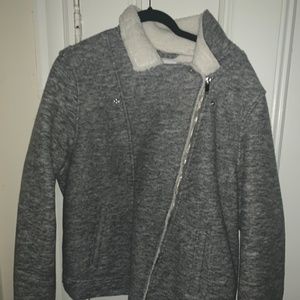 Old Navy woman’s fleece coat